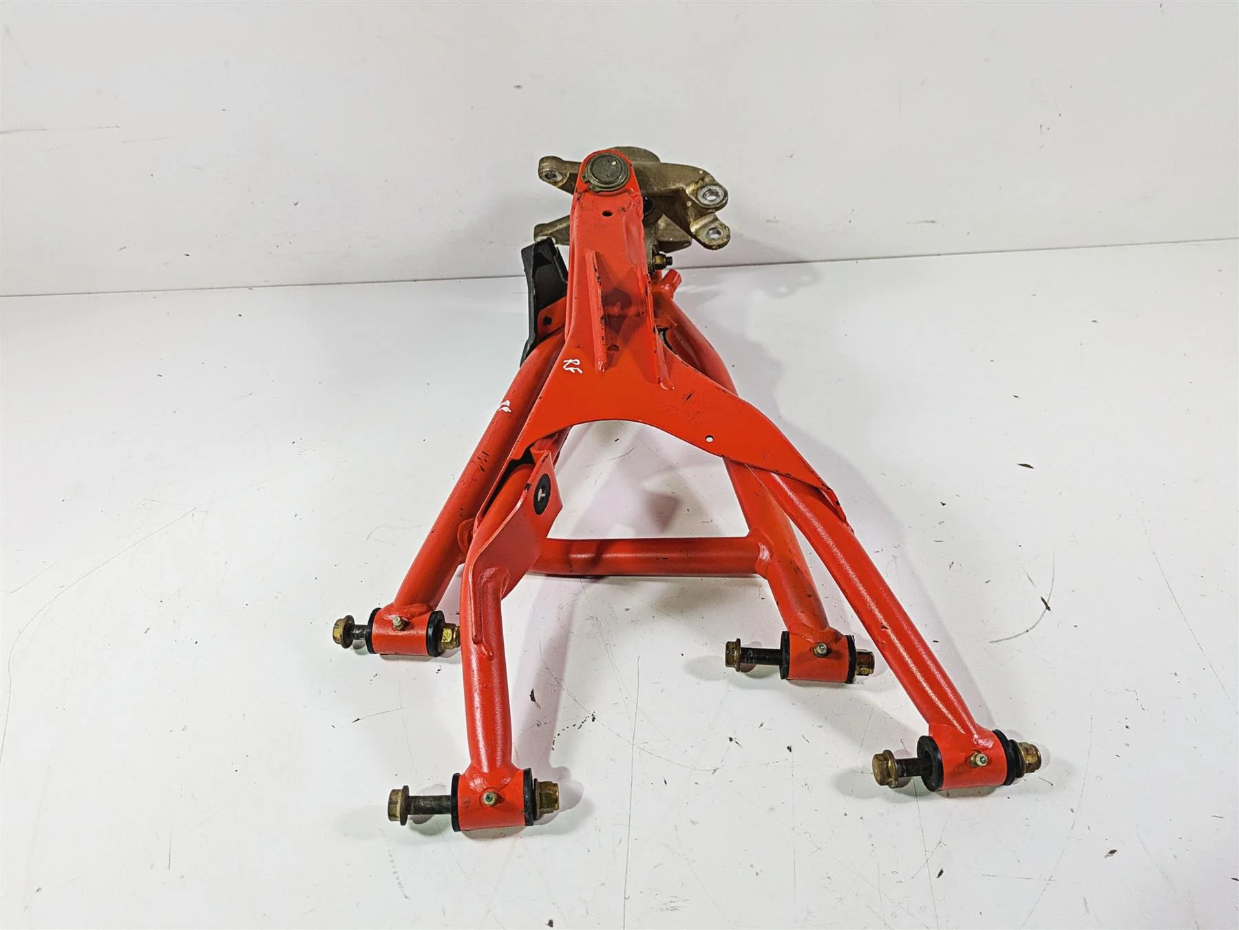 2022 Can-Am Defender XMR HD10 Front Right Control Arm Knee Magma Red 706204748 - Image 4