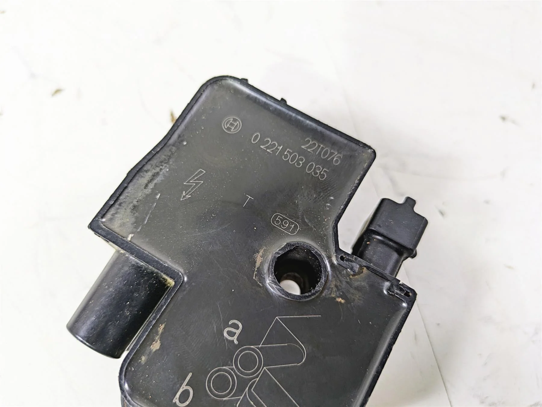 2022 Can-Am Defender XMR HD10 Ignition Coil  278001546 - Image 11