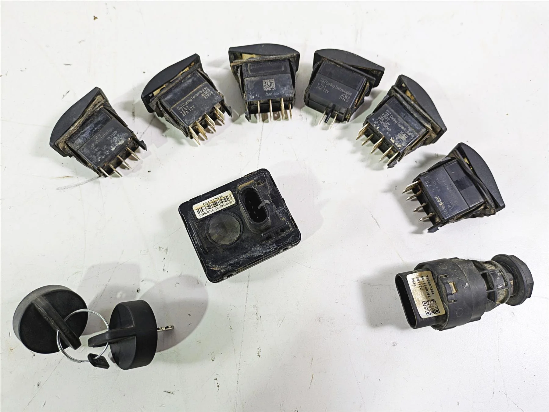 2022 Can-Am Defender XMR HD10 Ignition Switch Key Light Awd Switch Set 710007324 - Image 11