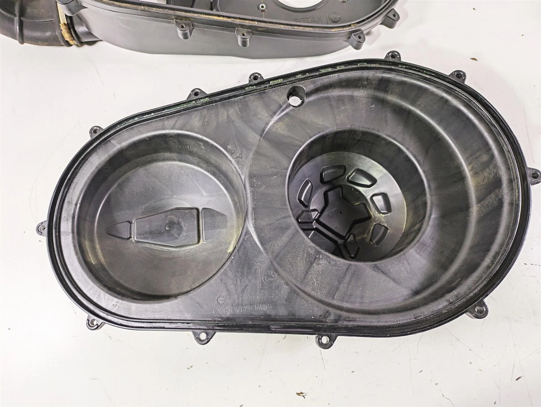 2022 Can-Am Defender XMR HD10 Inner Outer Clutch Cover Set 420212604 420212503 - Image 3