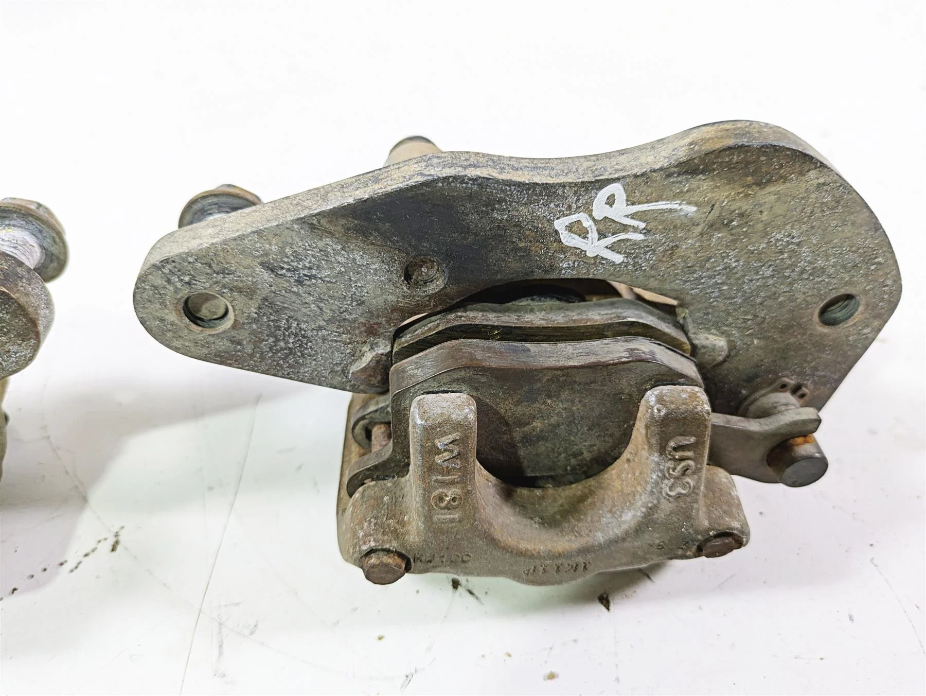2022 Can-Am Defender XMR HD10 Rear Brake Caliper Set 705601928 705601929 - Image 10