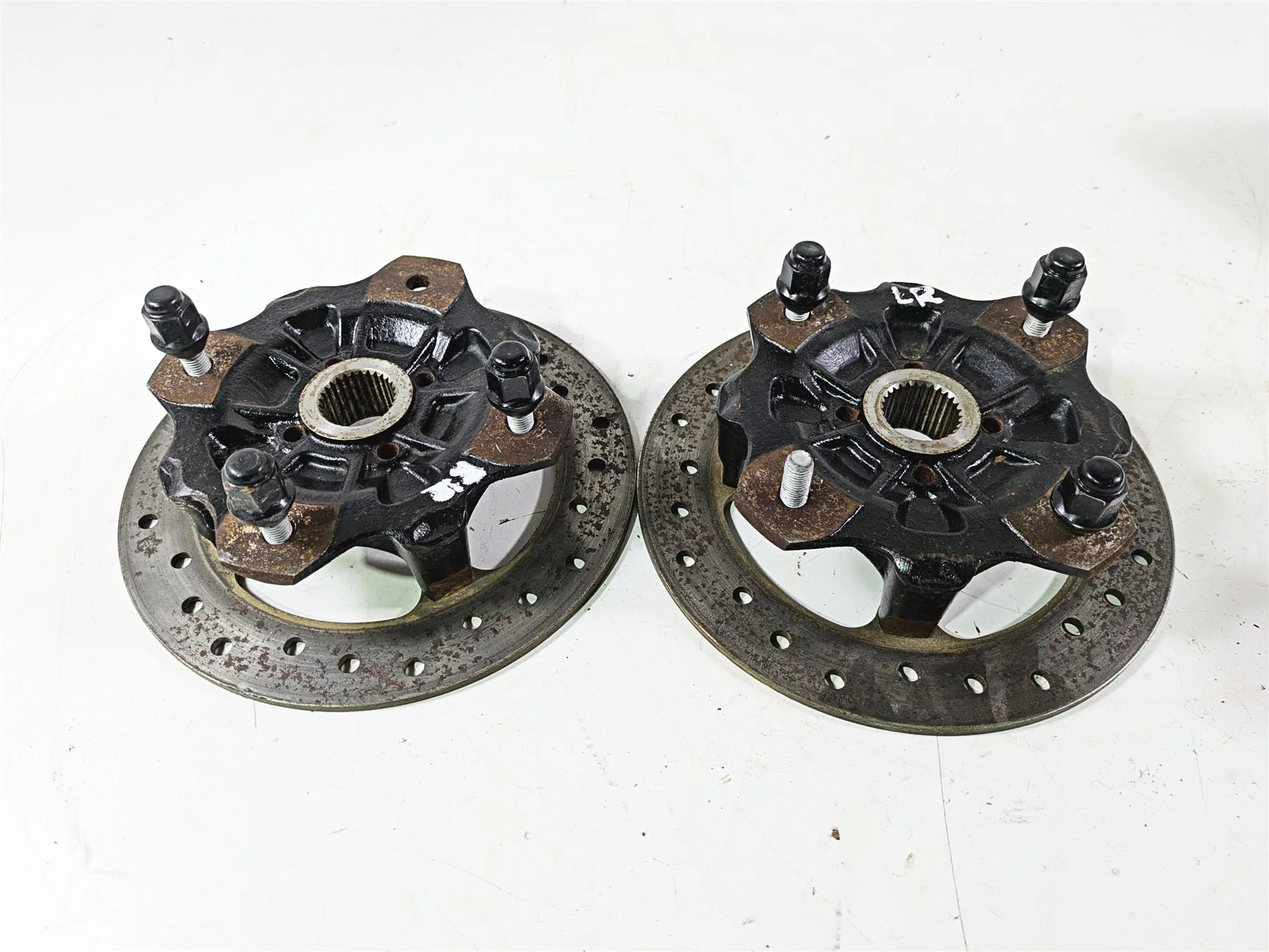 2022 Can-Am Defender XMR HD10 Rear Brake Rotor Wheel Hub Set - Read 705601511 - Image 2