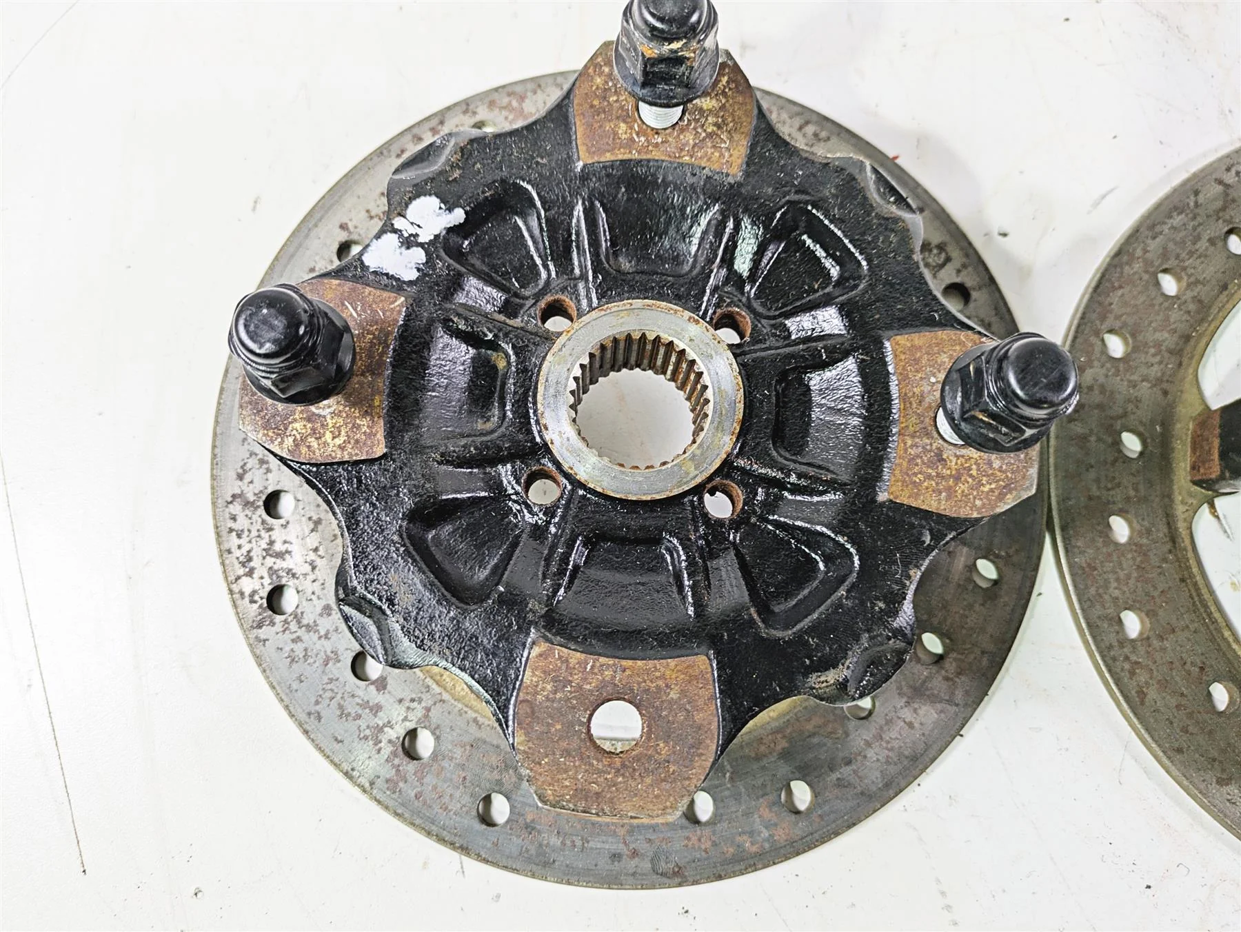 2022 Can-Am Defender XMR HD10 Rear Brake Rotor Wheel Hub Set - Read 705601511 - Image 7