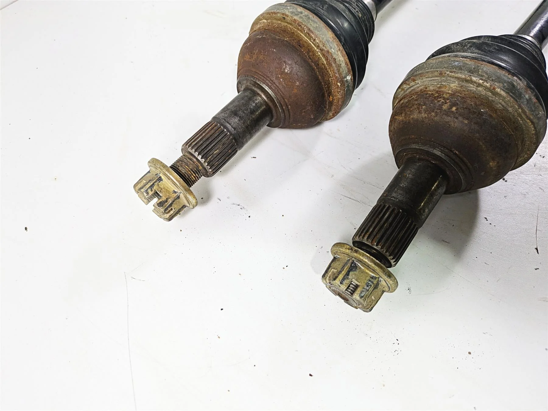 2022 Can-Am Defender XMR HD10 Rear Cv Drive Axle Shaft Set 705503051 - Image 5