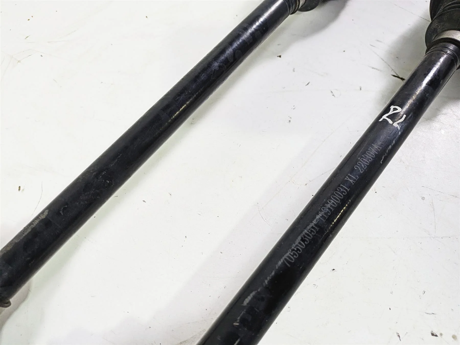 2022 Can-Am Defender XMR HD10 Rear Cv Drive Axle Shaft Set 705503051 - Image 7