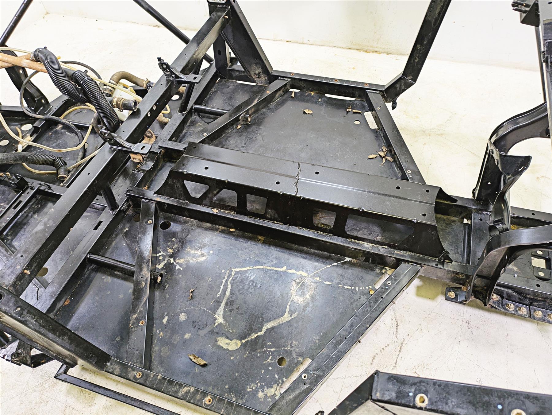 2022 Can-Am Defender XMR HD10 Straight Main Frame Chassis With Texas Clear Title 715009069 - Image 10