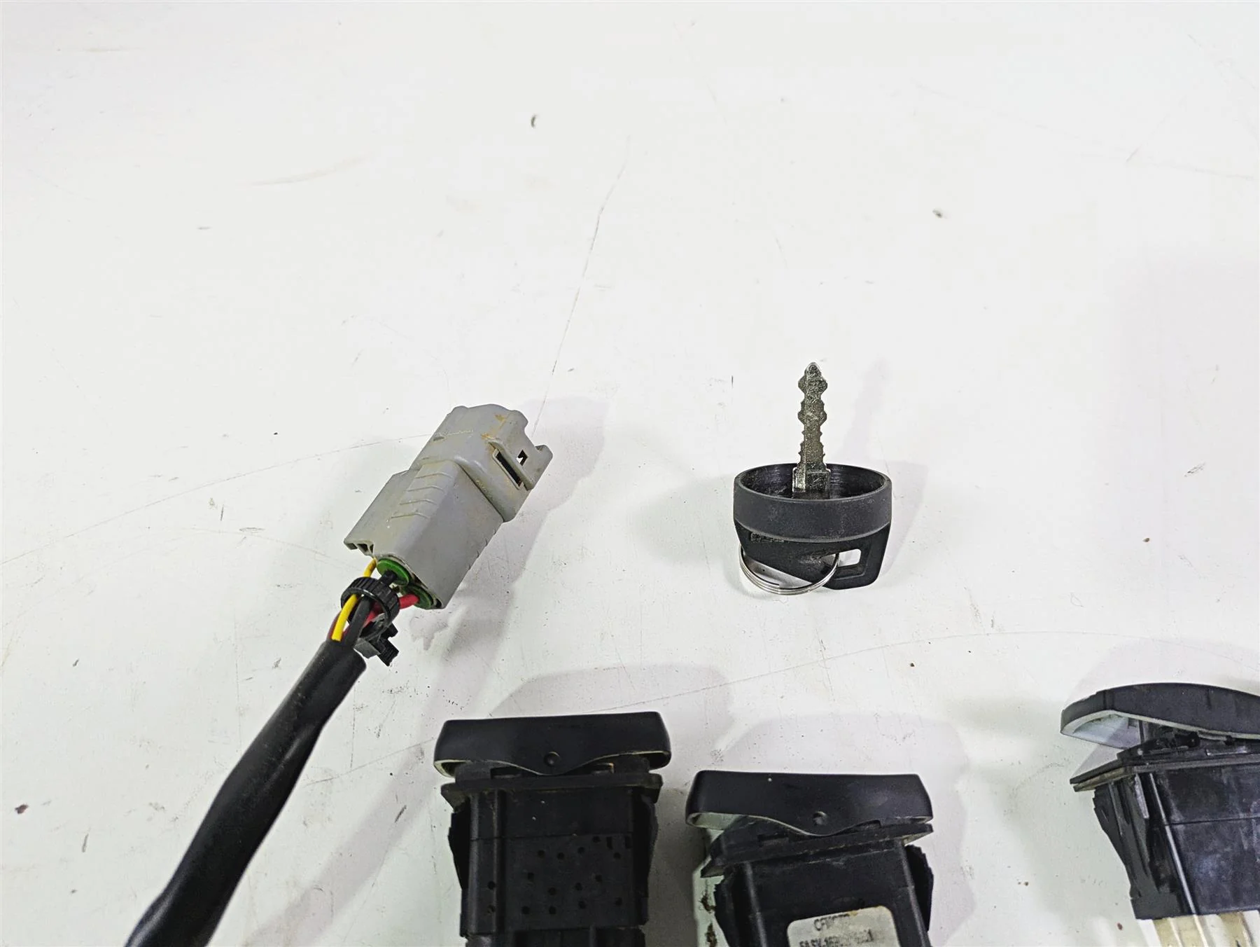 2022 CFMoto Zforce 950 Sport All Switch Ignition Key Light Awd 5BY0-0110005BY0 - Image 12