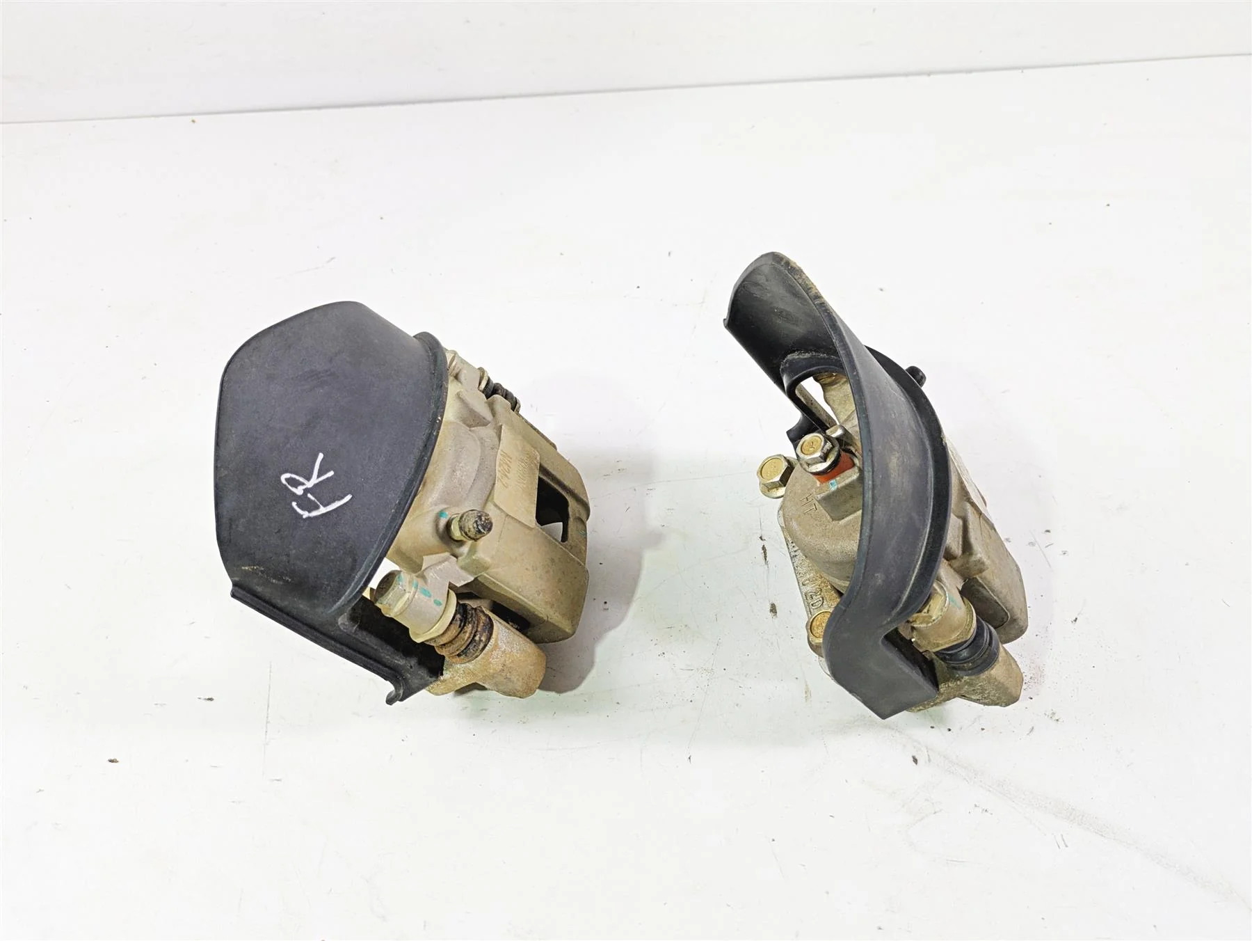 2022 CFMoto Zforce 950 Sport Front Brake Caliper Set 9AWA-081100 9AWA-081200 - Image 3
