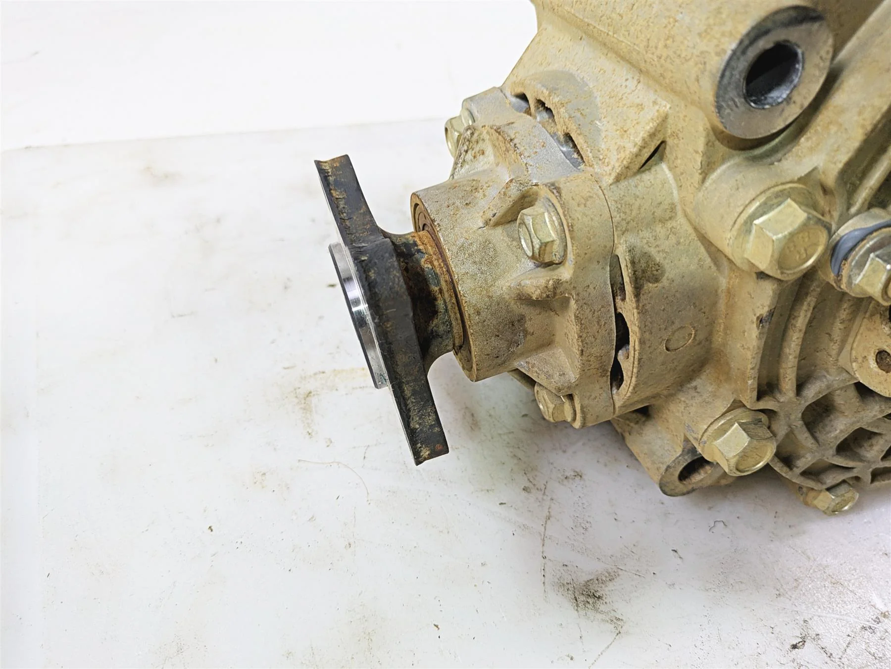 2022 CFMoto Zforce 950 Sport Rear Differential Gear Box 233mi Only Q860-330000 - Image 9