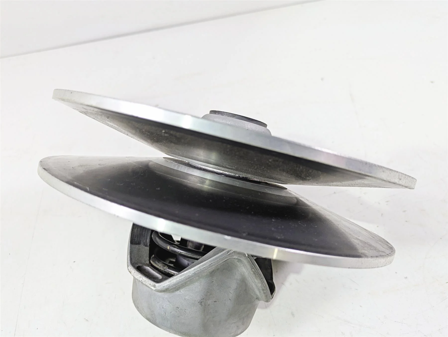2022 CFMoto Zforce 950 Sport Secondary Driven Clutch 233mi 0JYA-052000 - Image 11