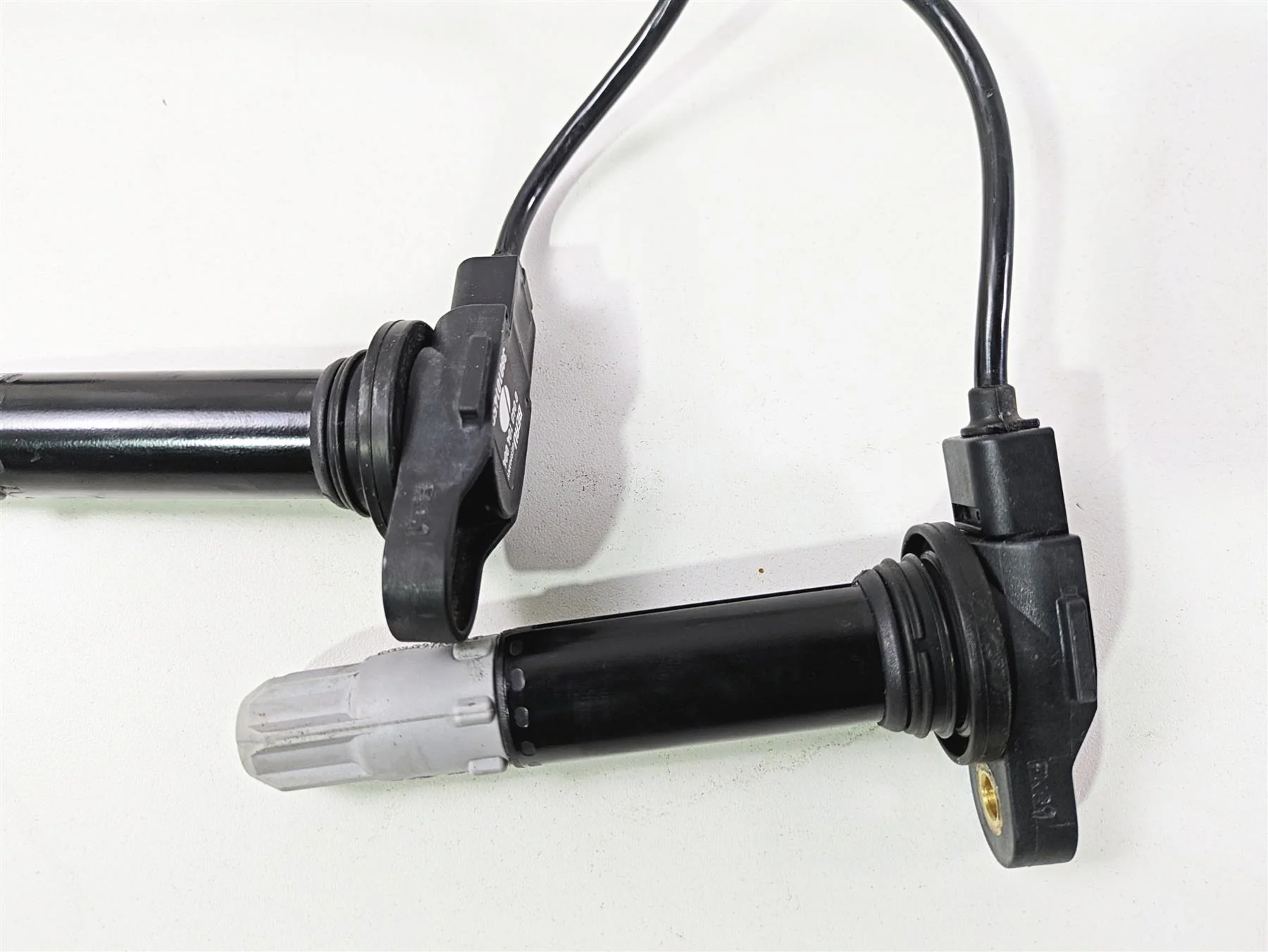 2022 Ducati Hypermotard 950 Beru Ignition Coil Set 4K 38010145B - Image 10