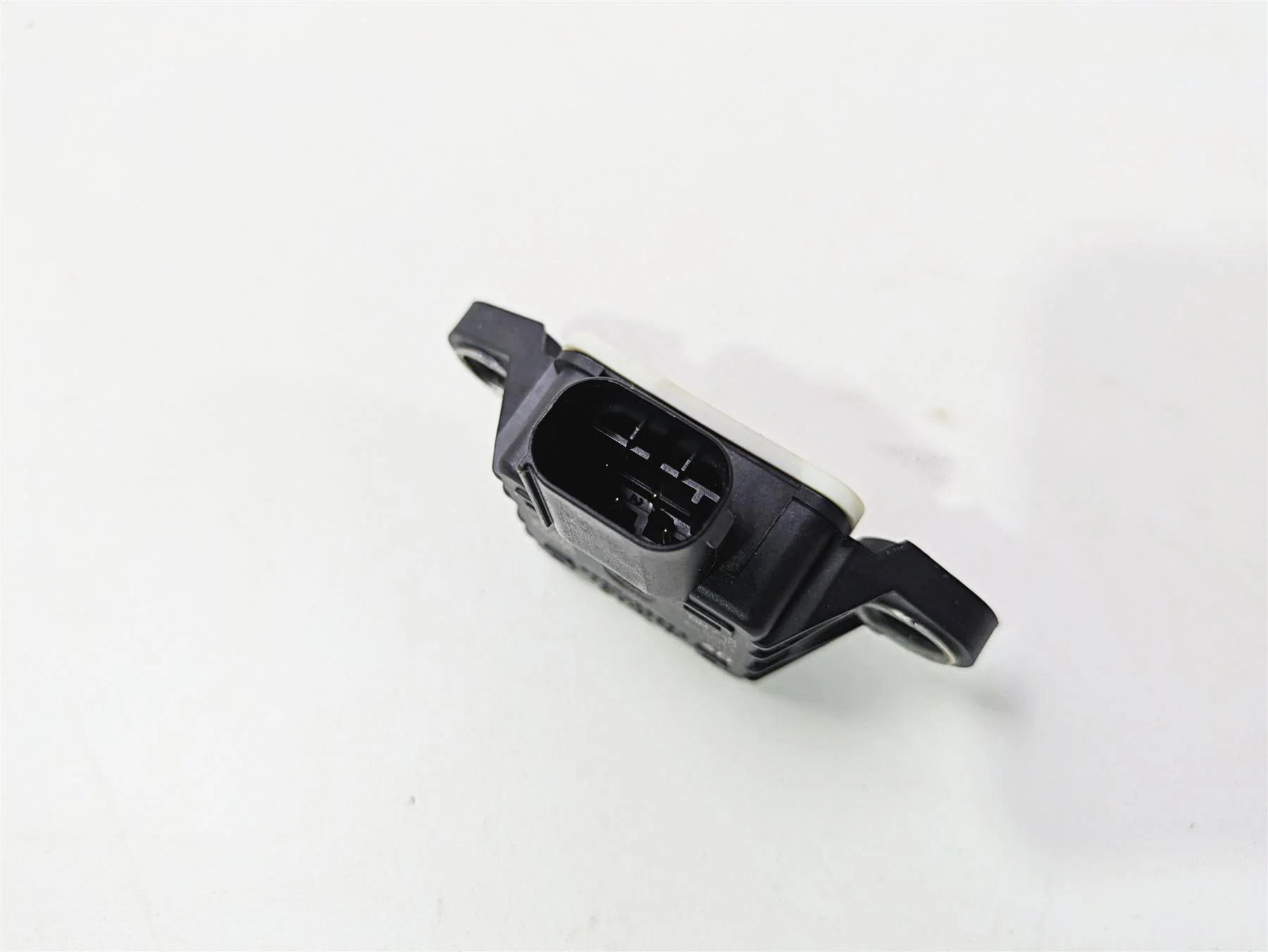 2022 Ducati Hypermotard 950 Bosch Fall Lean Angle Sensor 265011108 - Image 10