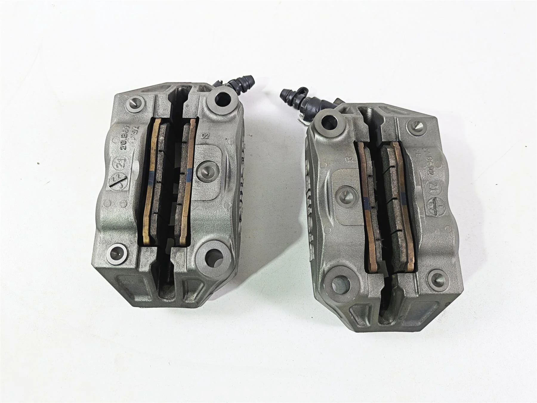 2022 Ducati Hypermotard 950 Brembo Front Brake Caliper Set 61041292C 61041302C - Image 9