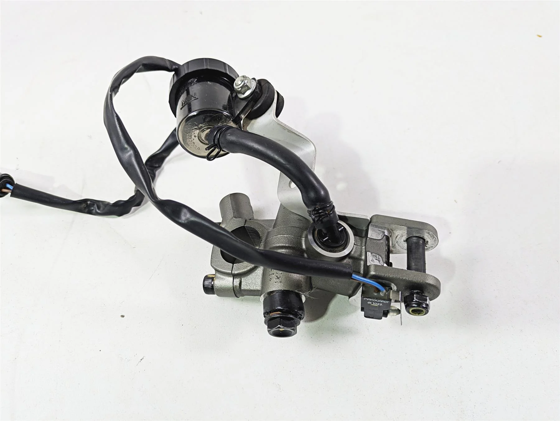 2022 Ducati Hypermotard 950 Brembo Radial Clutch Master Cylinder 63040731A - Image 6