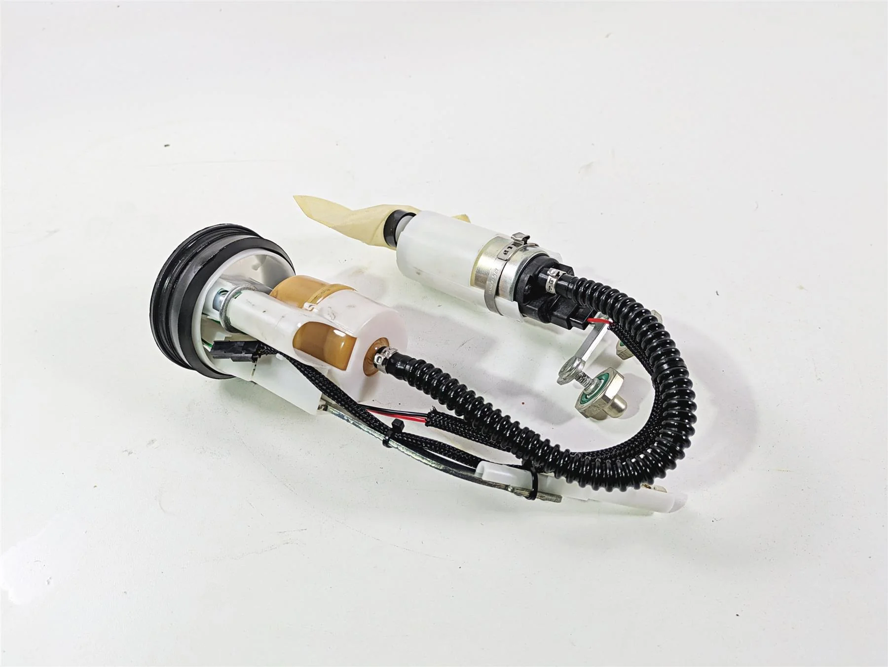 2022 Ducati Hypermotard 950 Fuel Gas Petrol Pump 16024363A - Image 10