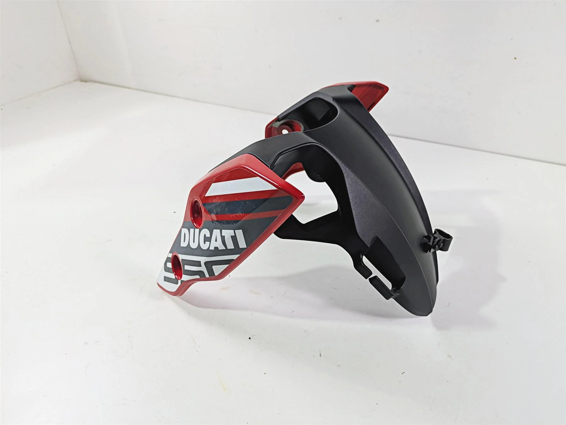 2022 Ducati Hypermotard 950 Lower Front Fender 564P1031CA - Image 10