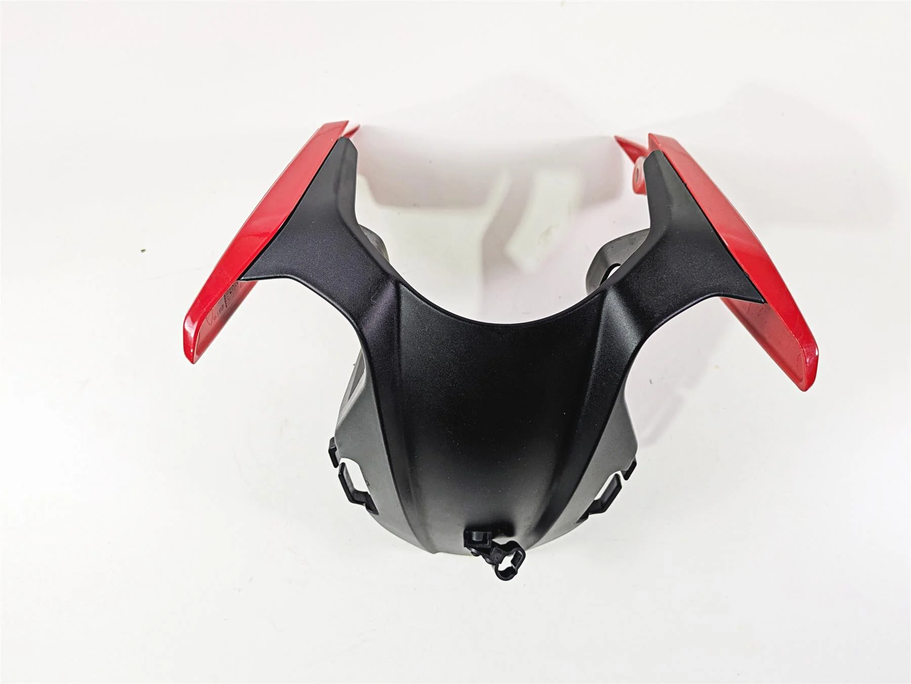 2022 Ducati Hypermotard 950 Lower Front Fender 564P1031CA - Image 11