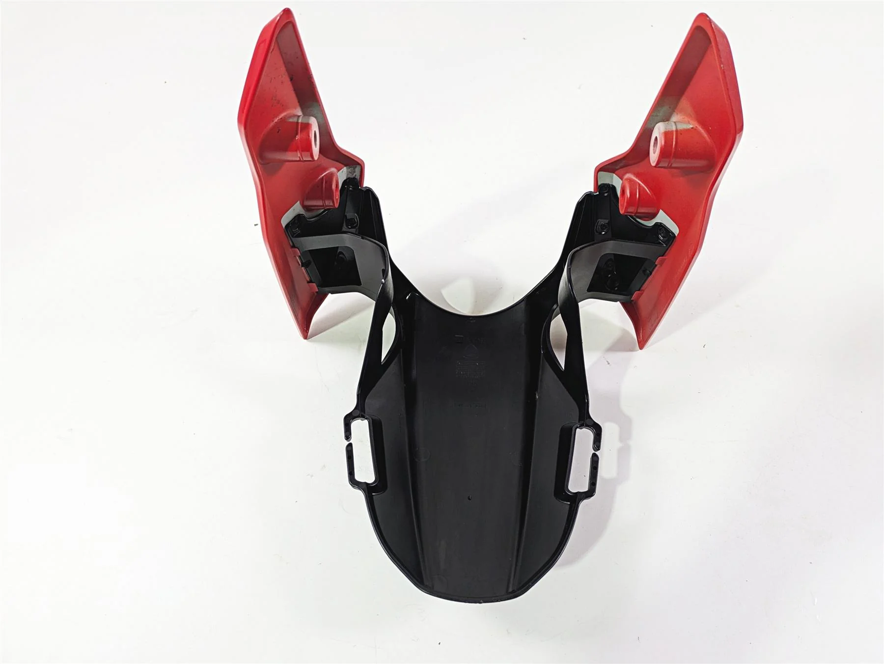 2022 Ducati Hypermotard 950 Lower Front Fender 564P1031CA - Image 4