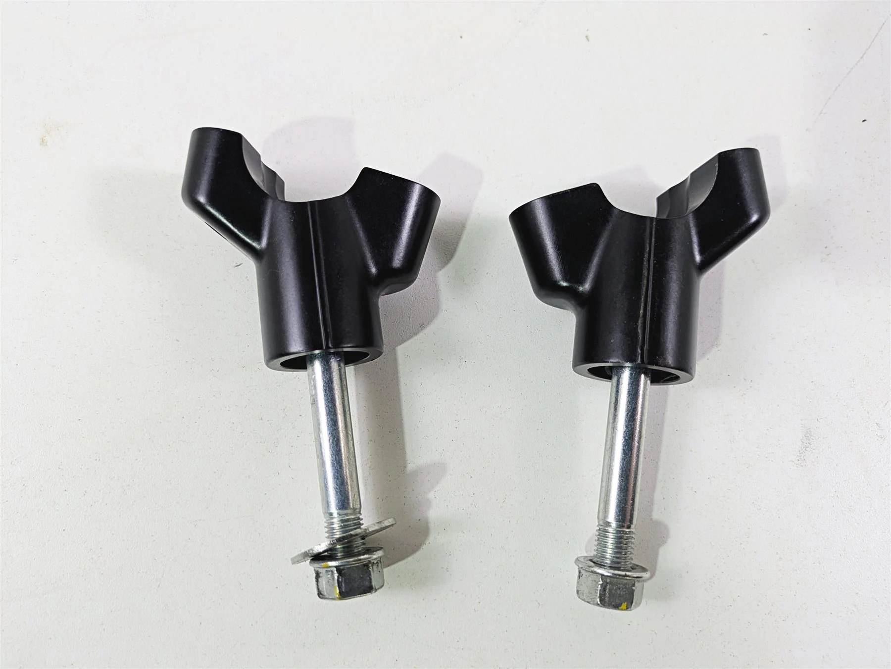 2022 Ducati Hypermotard 950 Lower Handlebar Riser Holder Set 360Z2681AA - Image 3