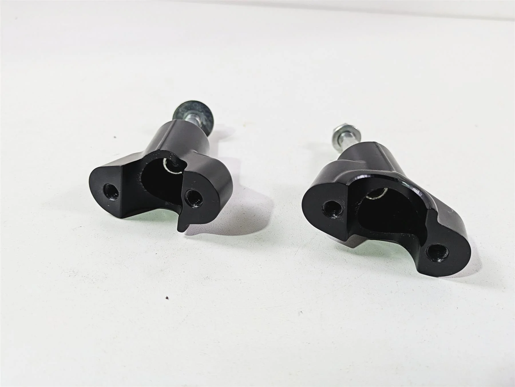 2022 Ducati Hypermotard 950 Lower Handlebar Riser Holder Set 360Z2681AA - Image 9