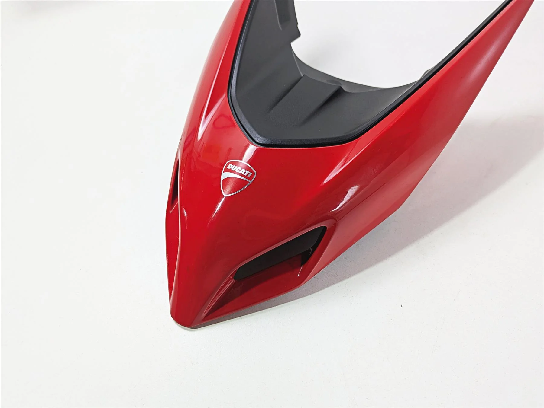 2022 Ducati Hypermotard 950 Outer Nose Front Mask Fairing Beak Cover 48029111AA - Image 12