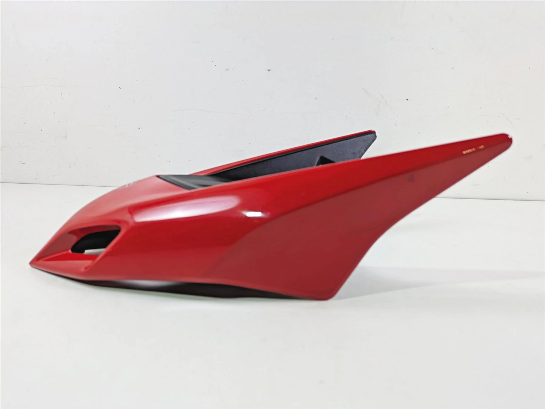 2022 Ducati Hypermotard 950 Outer Nose Front Mask Fairing Beak Cover 48029111AA - Image 4