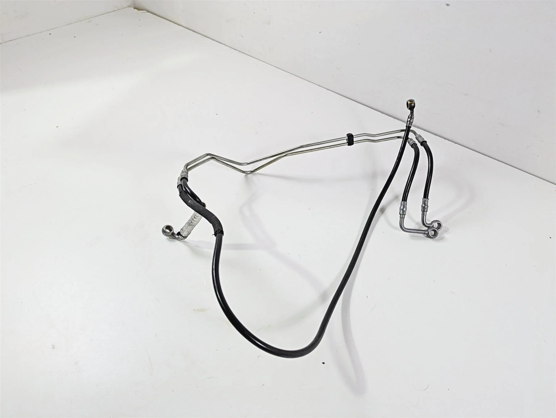 2022 Ducati Hypermotard 950 Rear Abs Brake Line Set 61911571A 61911651A - Image 10