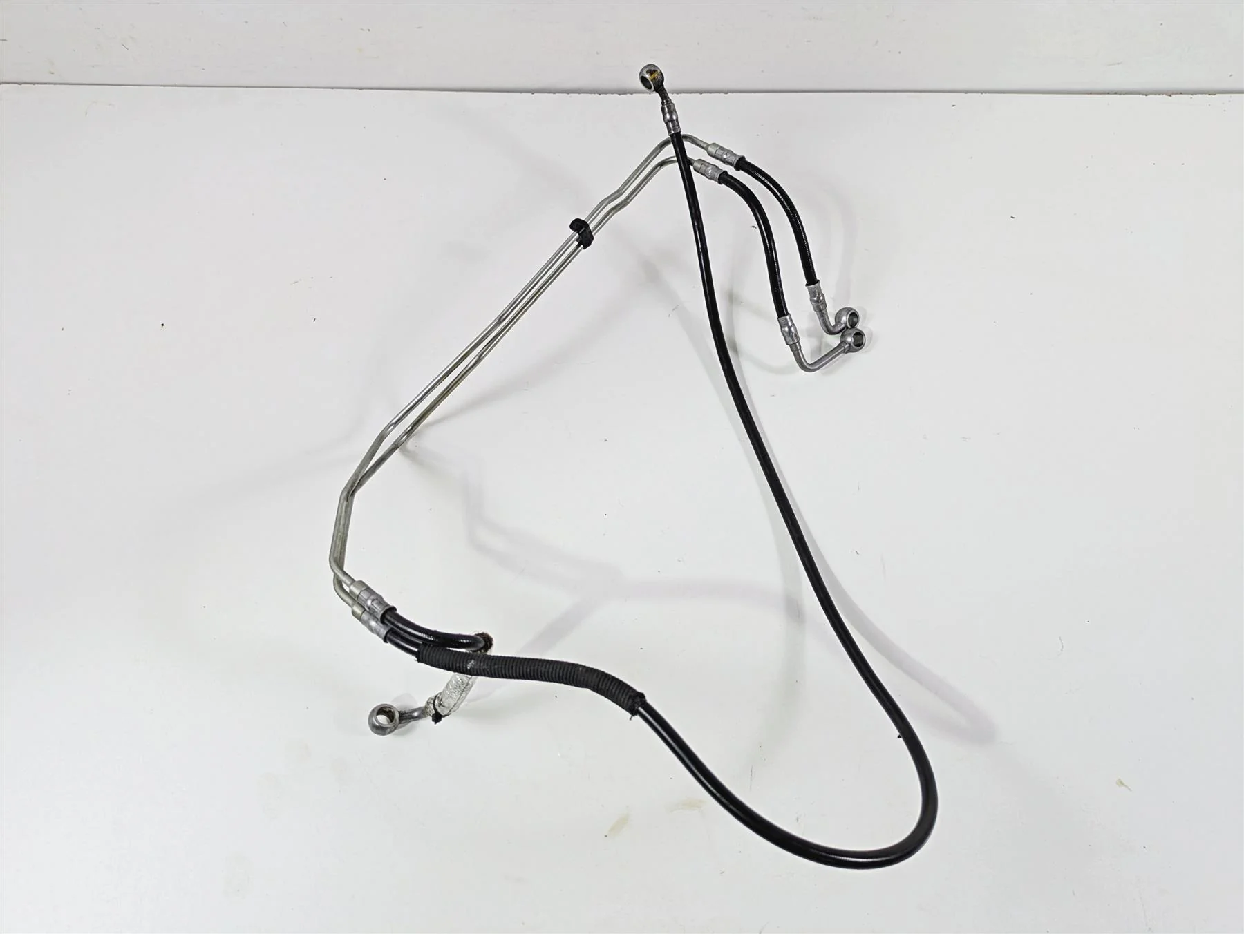 2022 Ducati Hypermotard 950 Rear Abs Brake Line Set 61911571A 61911651A - Image 7