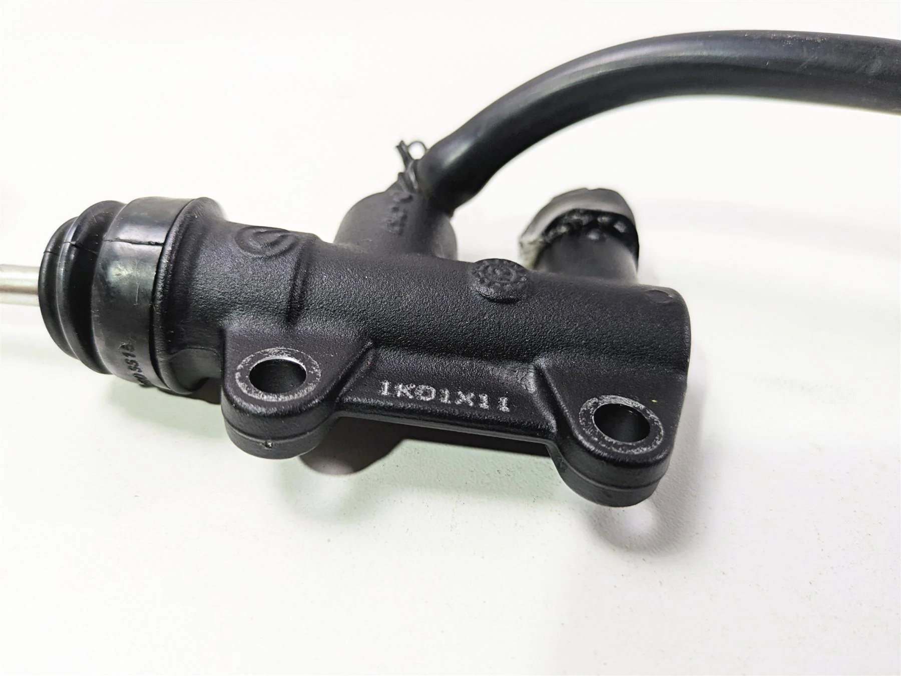 2022 Ducati Hypermotard 950 Rear Brembo Brake Master Cylinder 62540041A - Image 9