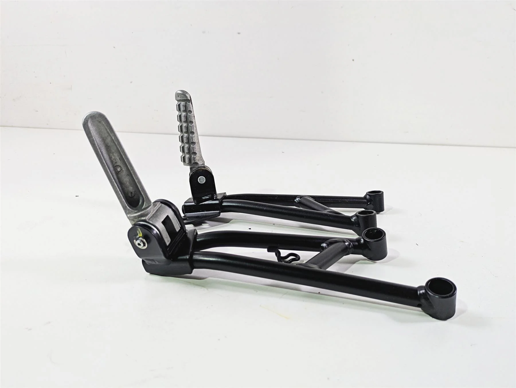 2022 Ducati Hypermotard 950 Rear Passenger Footpeg Set 82413552AA 82413562AA - Image 6