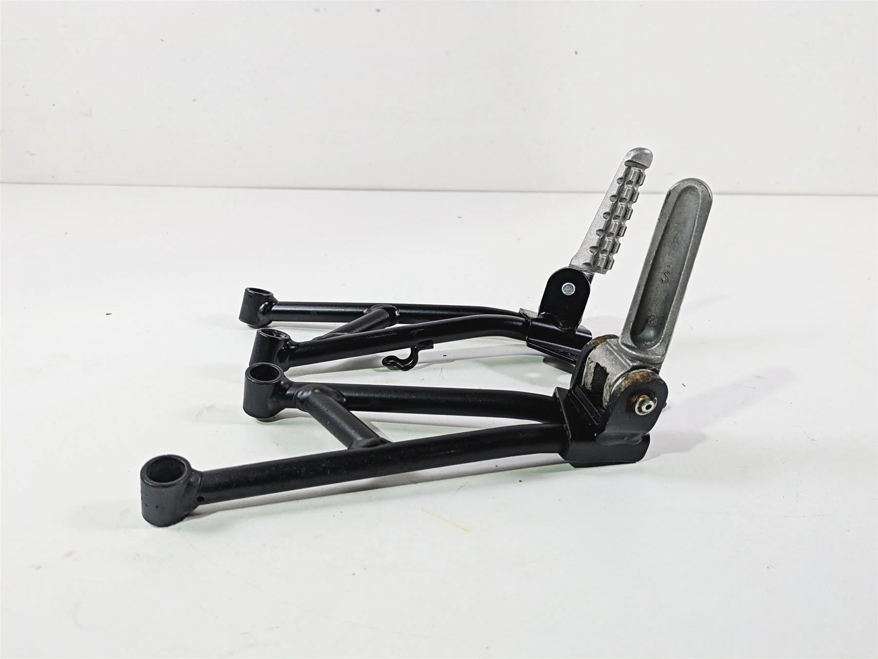 2022 Ducati Hypermotard 950 Rear Passenger Footpeg Set 82413552AA 82413562AA - Image 8