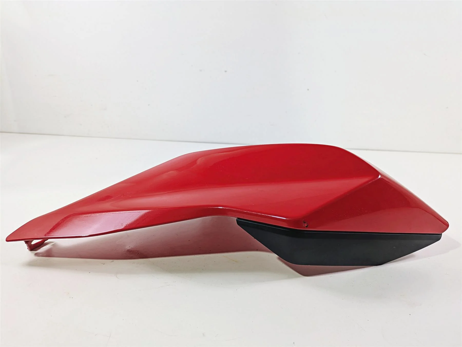 2022 Ducati Hypermotard 950 Red Right Tank Fairing Cover 480P8982AA 48019442A - Image 2