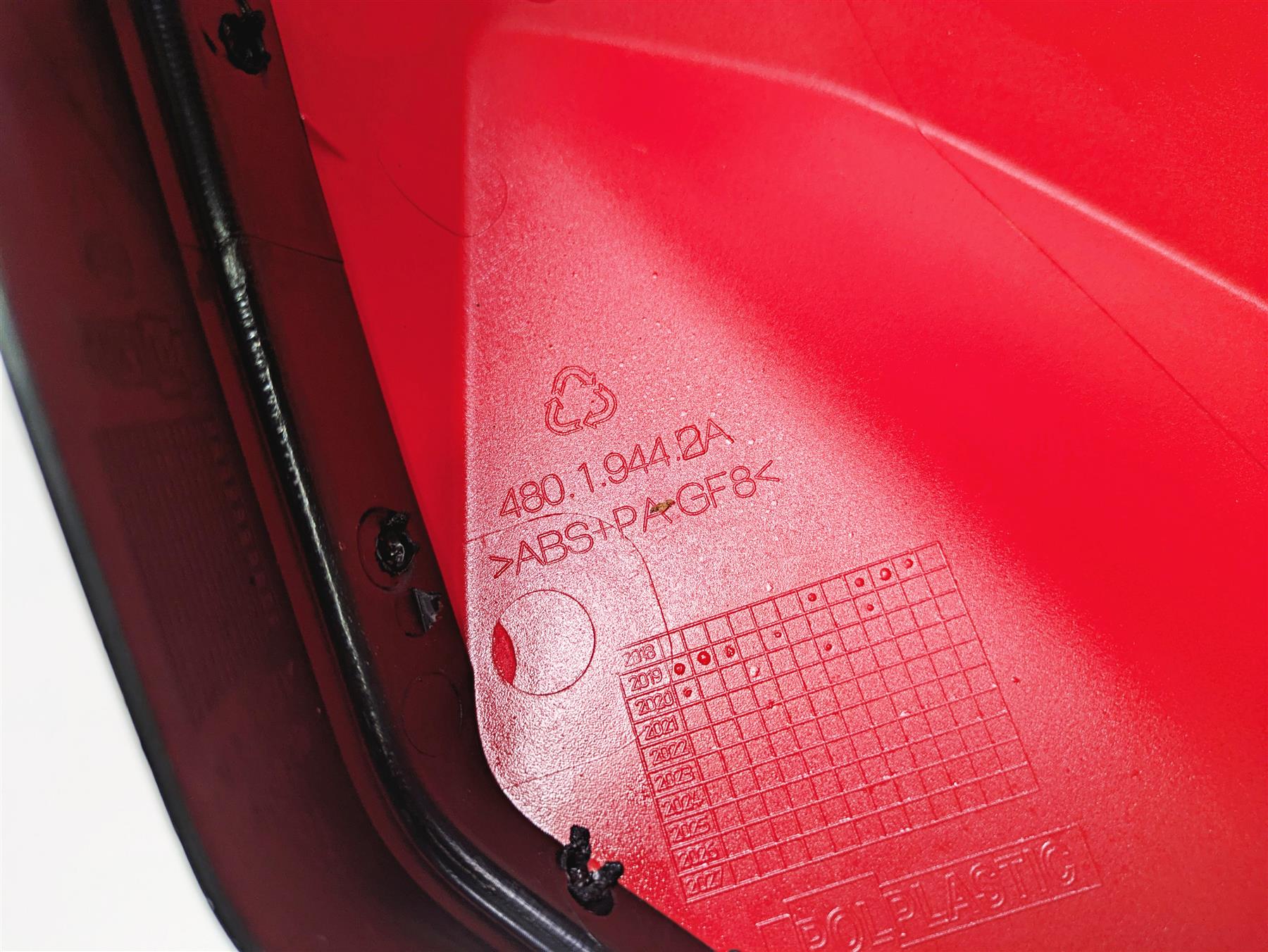 2022 Ducati Hypermotard 950 Red Right Tank Fairing Cover 480P8982AA 48019442A - Image 7