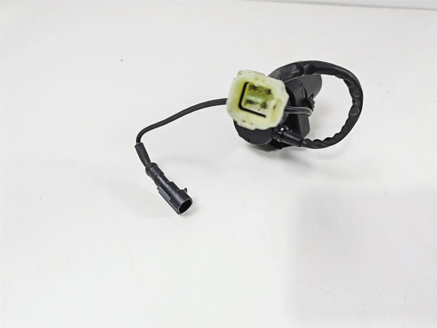 2022 Ducati Hypermotard 950 Speedo Dash Ignition Switch Key Lock 4K 40611591C - Image 9
