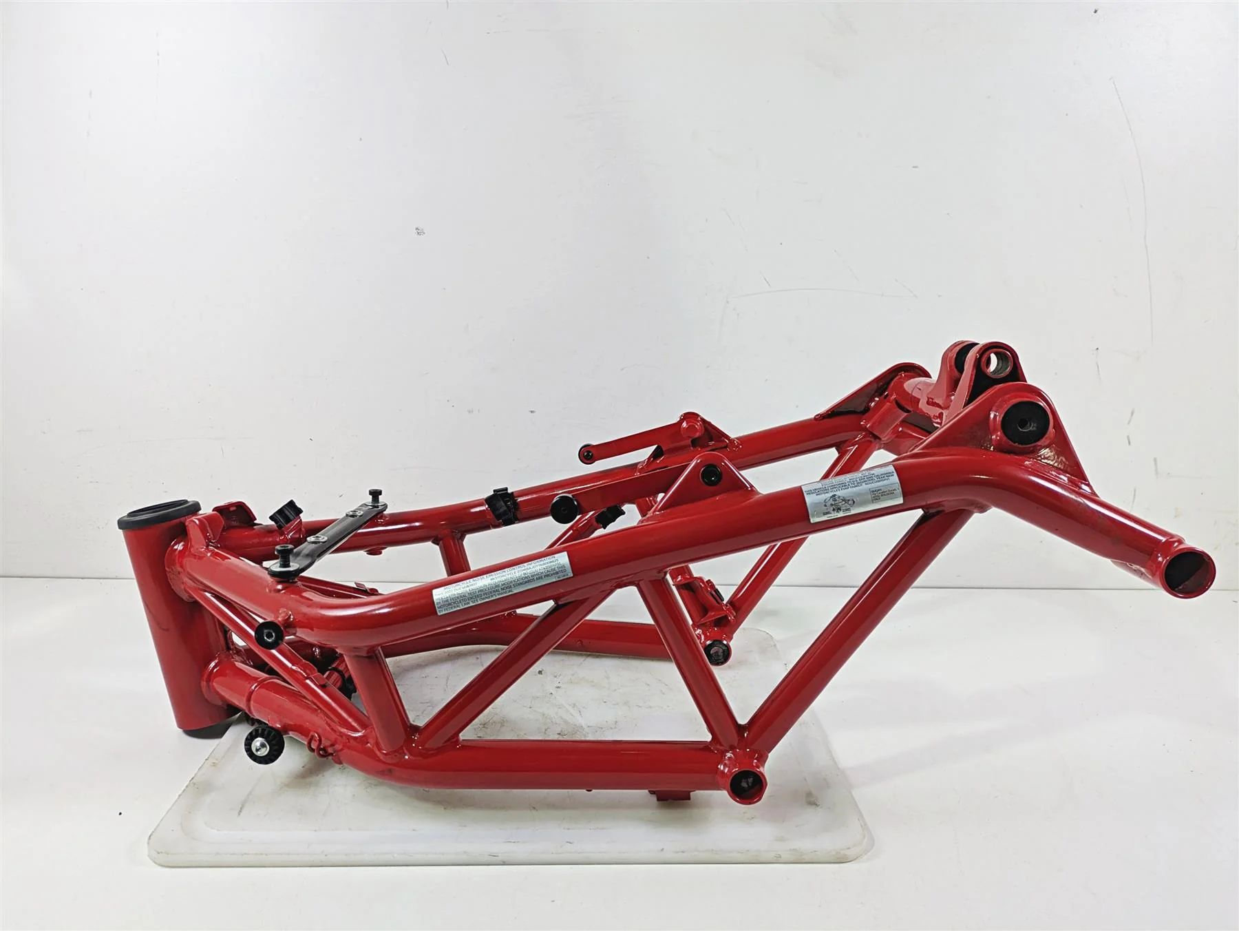 2022 Ducati Hypermotard 950 Straight Main Frame Chassis With Texas Salvage Title 47018183BA - Image 4