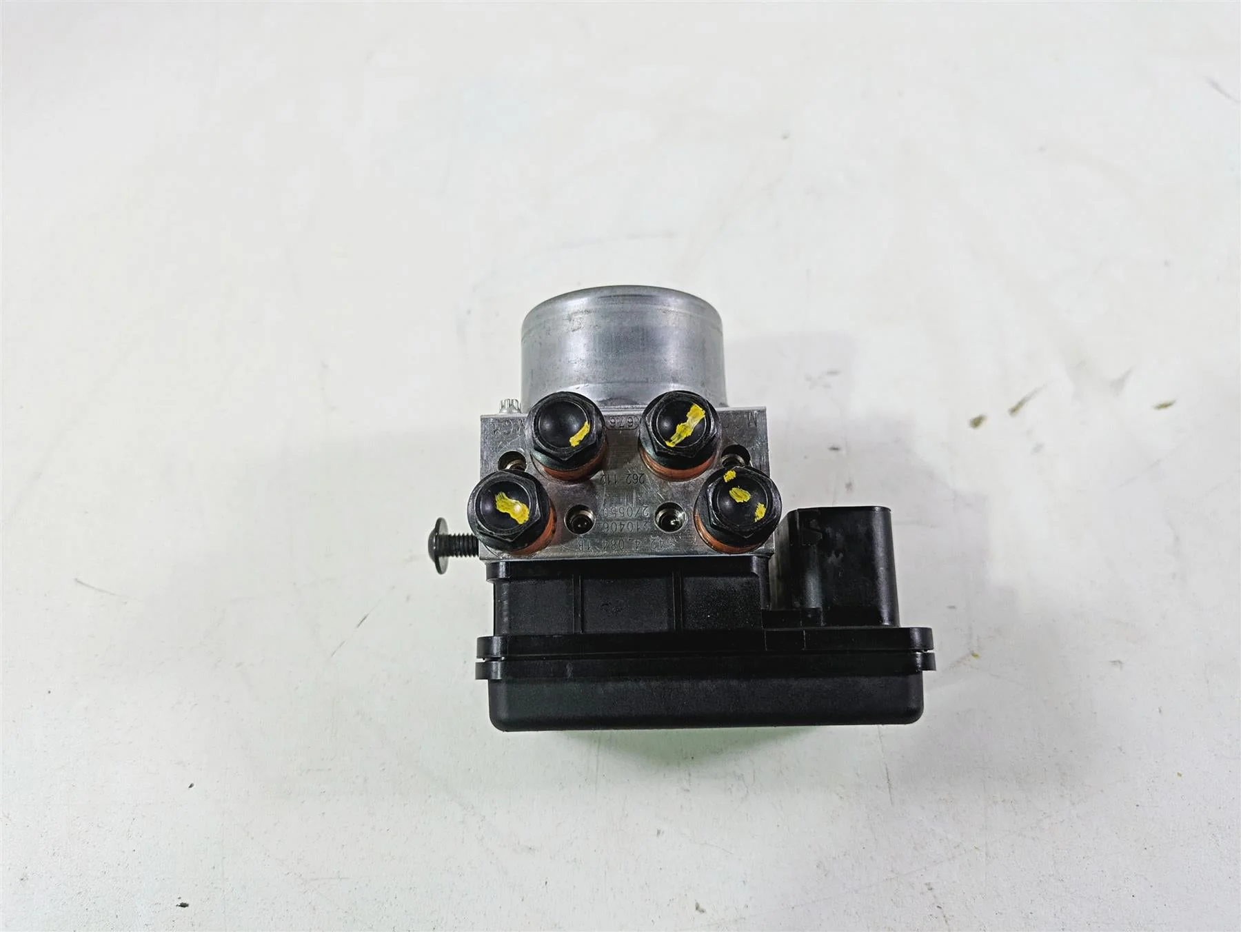 2022 Ducati Scrambler Desert Sled Abs Brake Pump Control Module 54240841B - Image 3