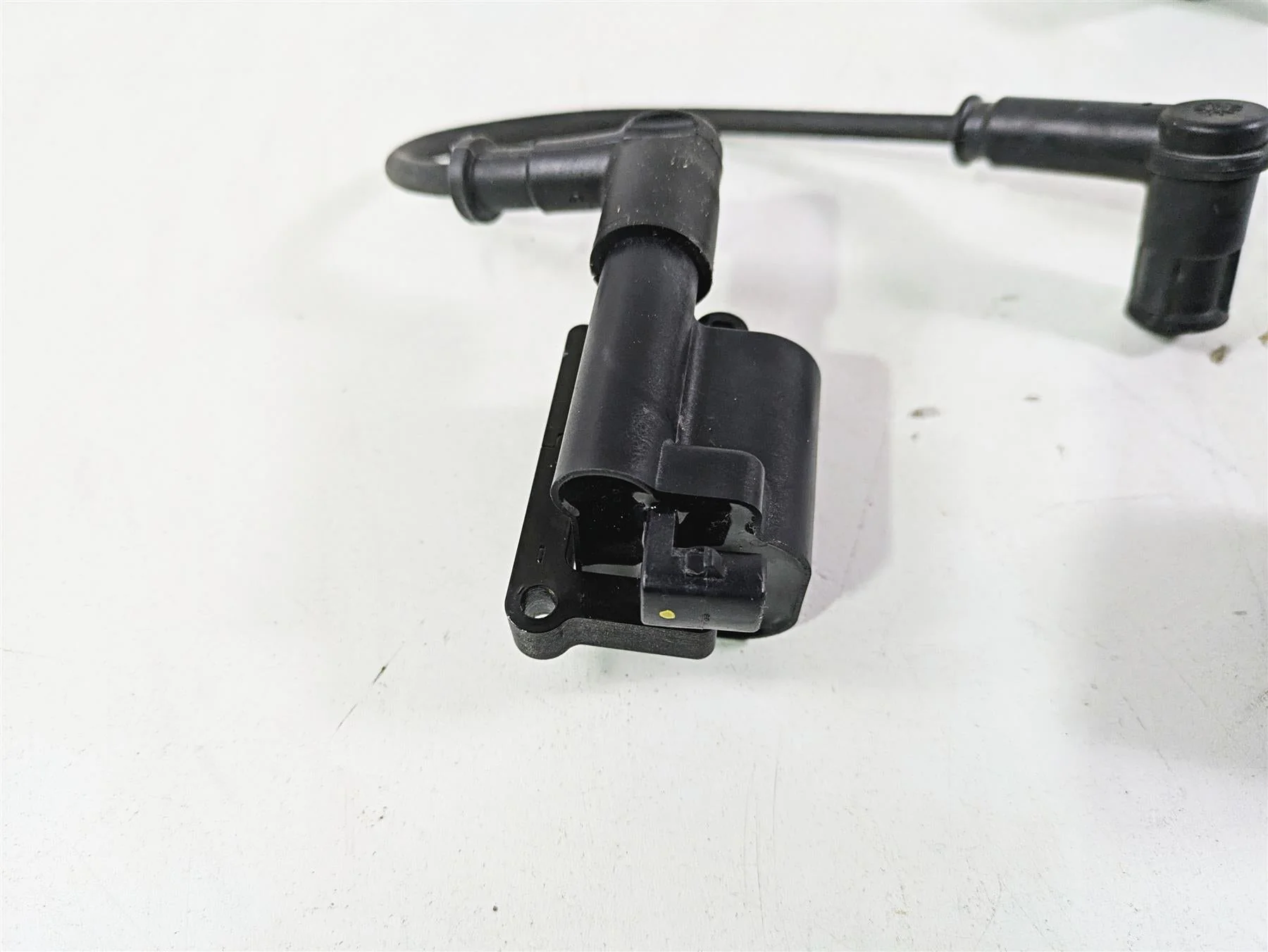 2022 Ducati Scrambler Desert Sled Beru Ignition Coil Set 38010151A - Image 6