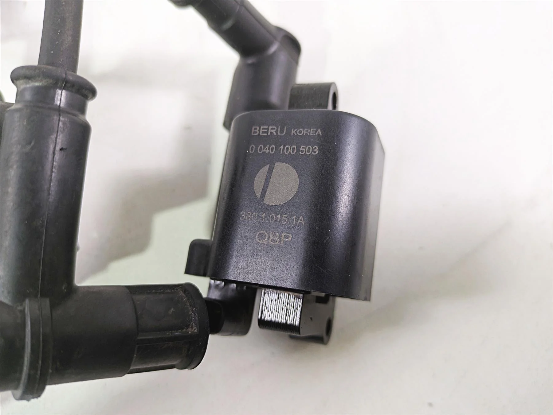 2022 Ducati Scrambler Desert Sled Beru Ignition Coil Set 38010151A - Image 8