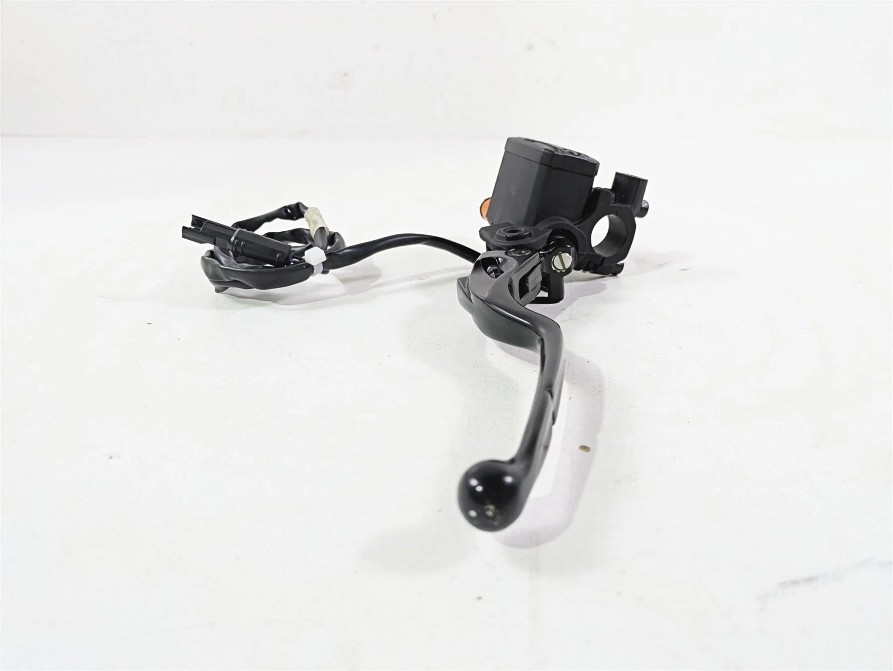 2022 Ducati Scrambler Desert Sled Brembo Clutch Master Cylinder 63040803A - Image 3