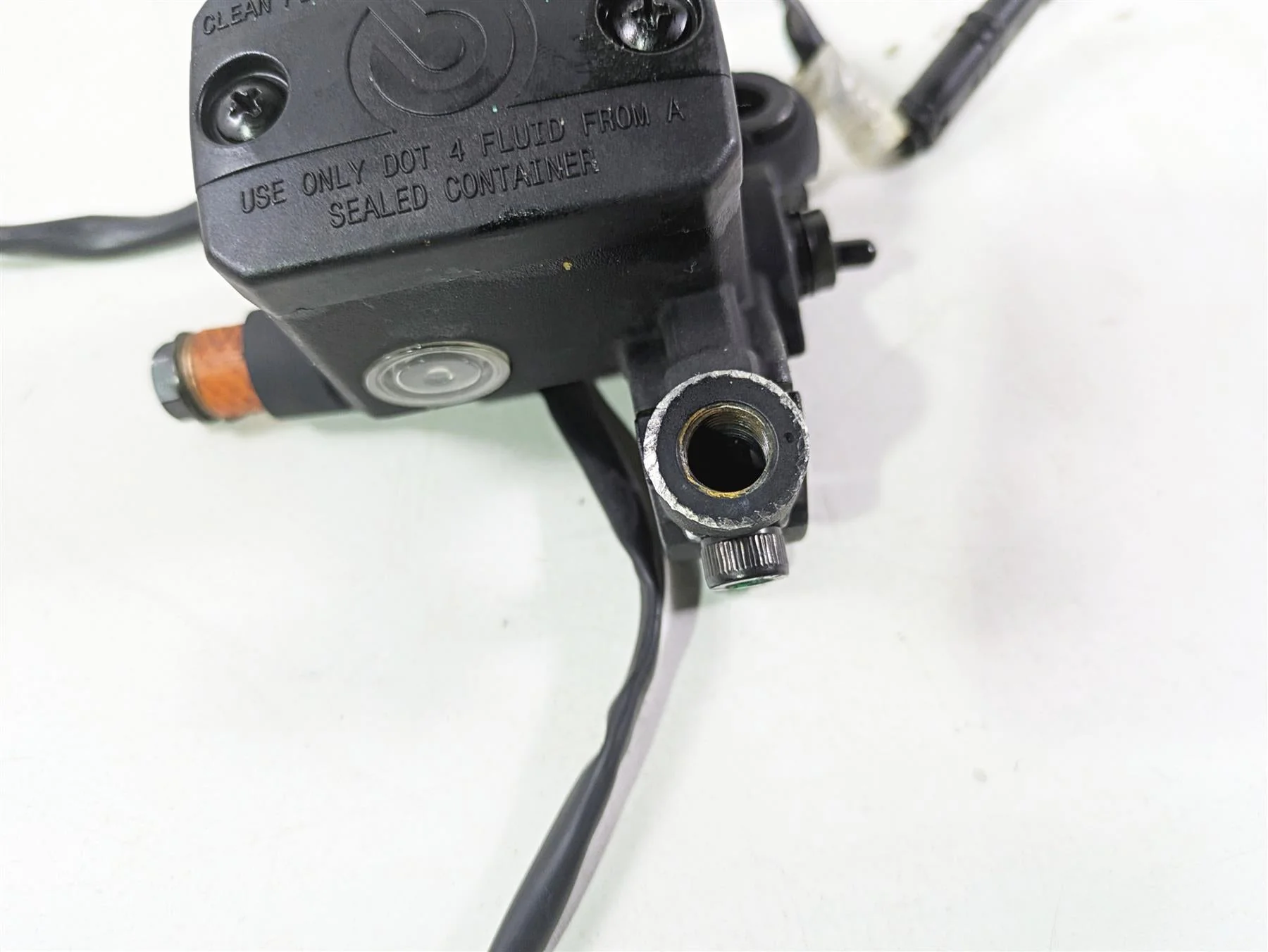 2022 Ducati Scrambler Desert Sled Brembo Front Brake Master Cylinder 62441163A - Image 4