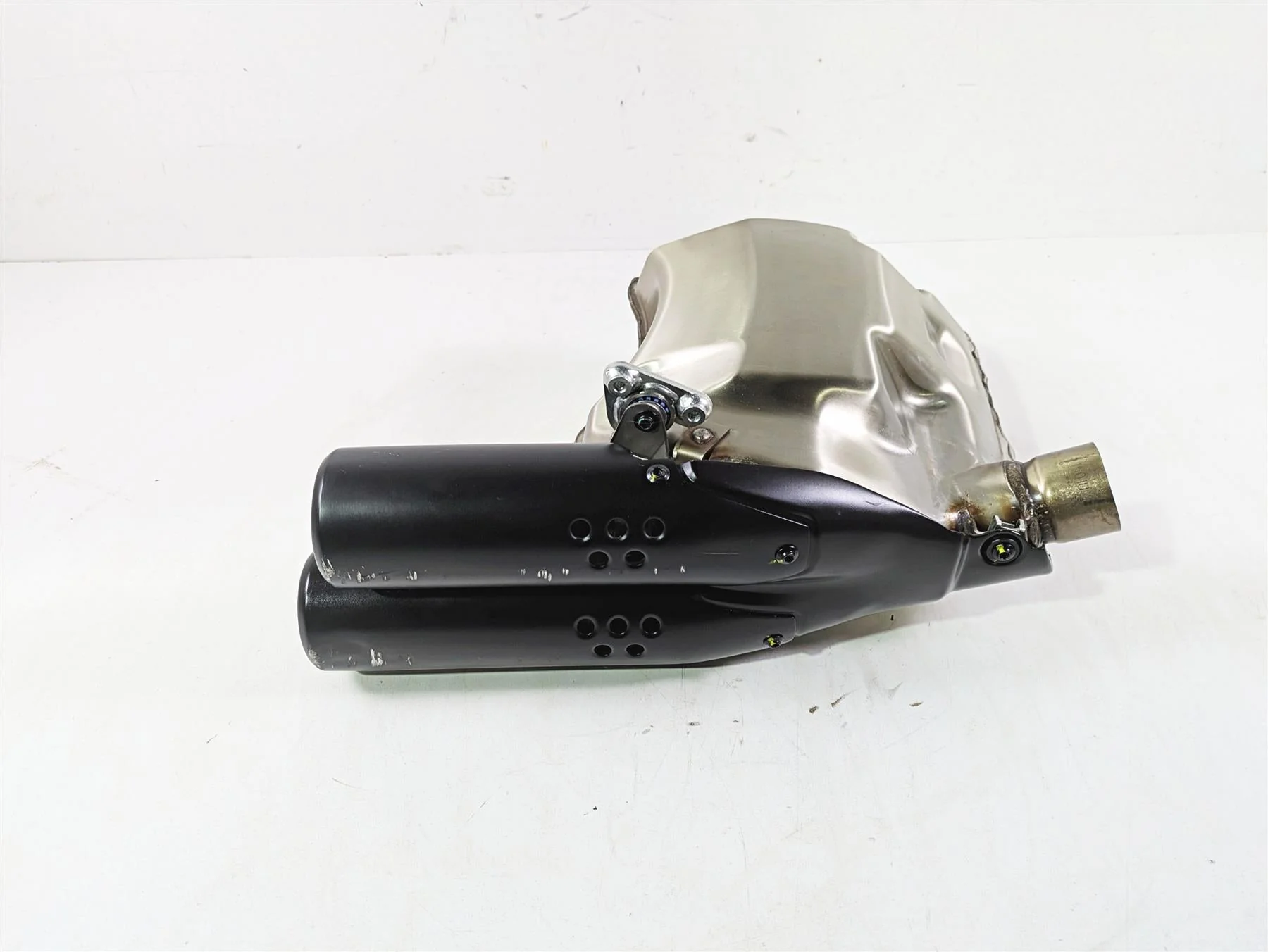2022 Ducati Scrambler Desert Sled Exhaust Pipe Muffler Silencer 57314331A