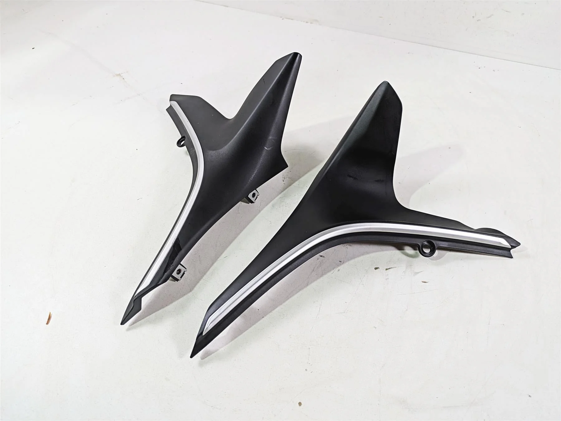 2022 Ducati Scrambler Desert Sled Left Right Side Cover Fairing Set 48211991B - Image 12