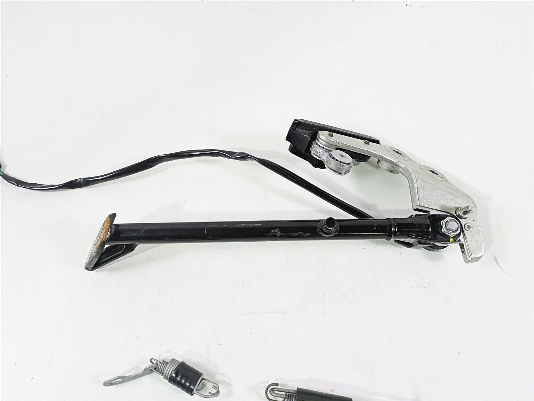 2022 Ducati Scrambler Desert Sled Side Kickstand Stand & Switch 55610981CA - Image 7