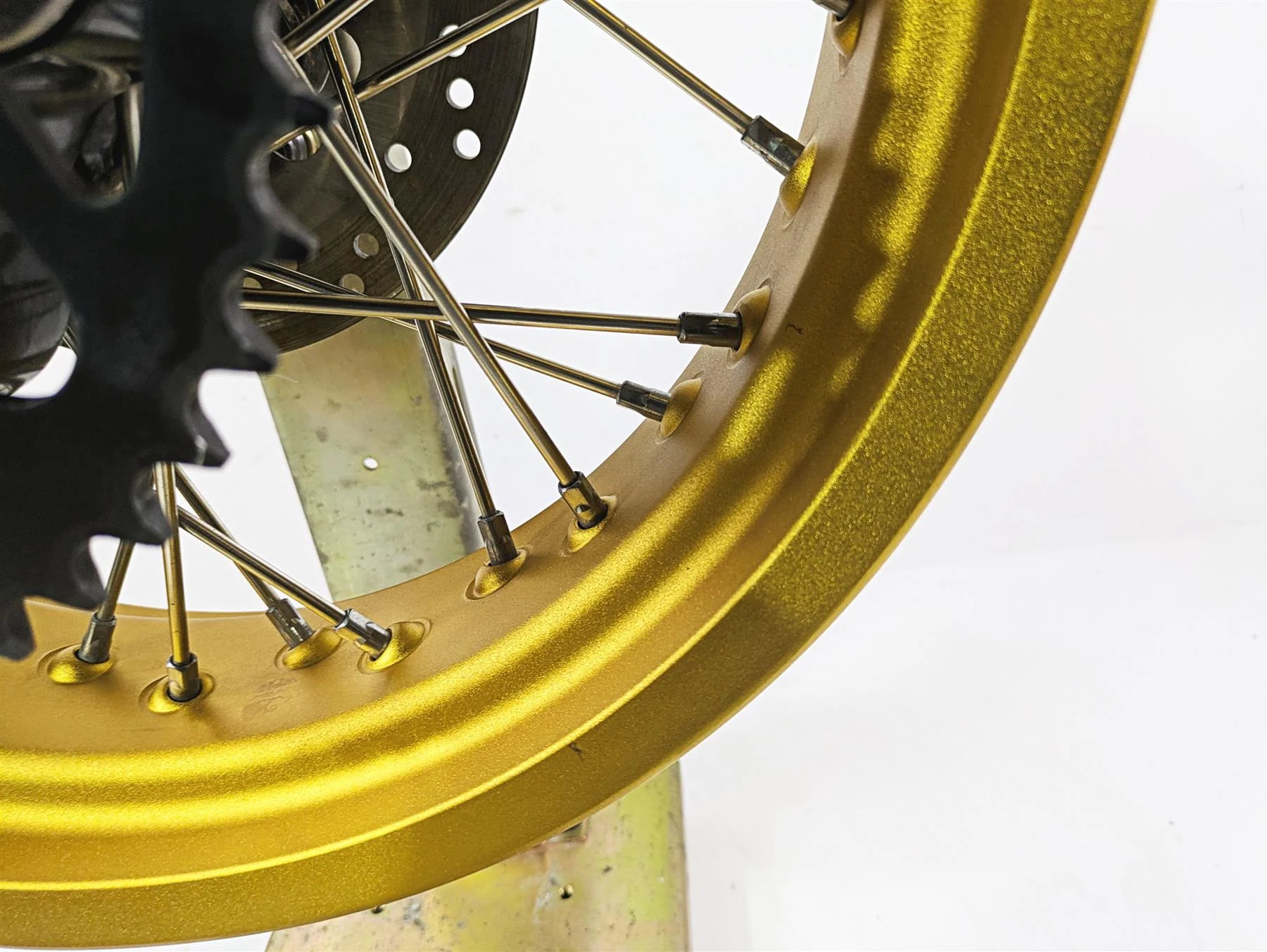 2022 Ducati Scrambler Desert Sled Straight 17x4.5 Rear Wheel Rim 50222351AA - Image 5