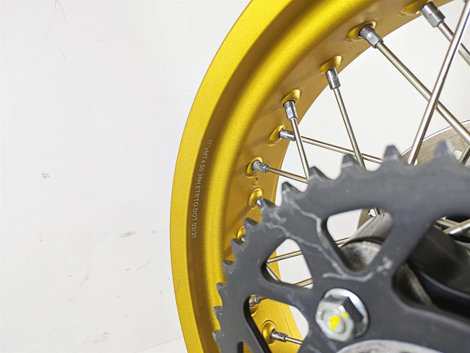 2022 Ducati Scrambler Desert Sled Straight 17x4.5 Rear Wheel Rim 50222351AA - Image 7