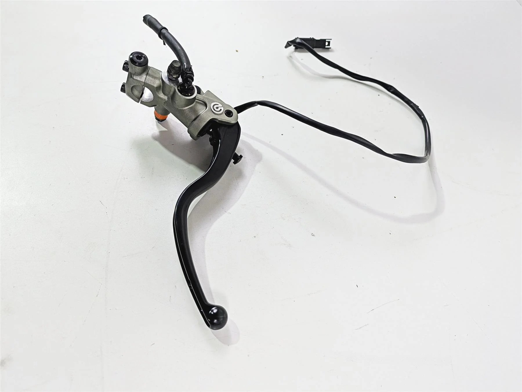 2022 Ducati Streetfighter V2 Brembo Front Radial Brake Master Cylinder 62441411A - Image 3