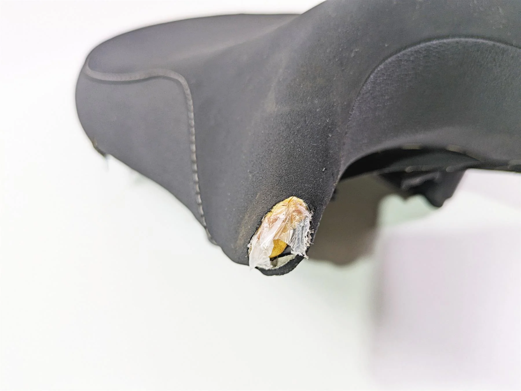 2022 Ducati Streetfighter V2 Front Rider Seat Saddle READ 595P7053A - Image 7