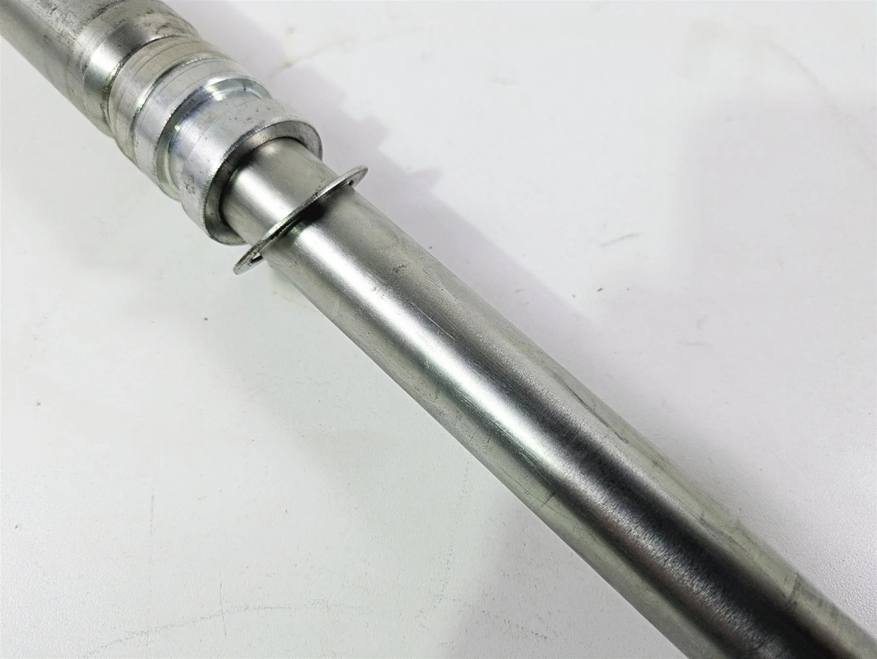 2022 Ducati Streetfighter V2 Front Wheel Spindle Axle Set 81910693AA - Image 7