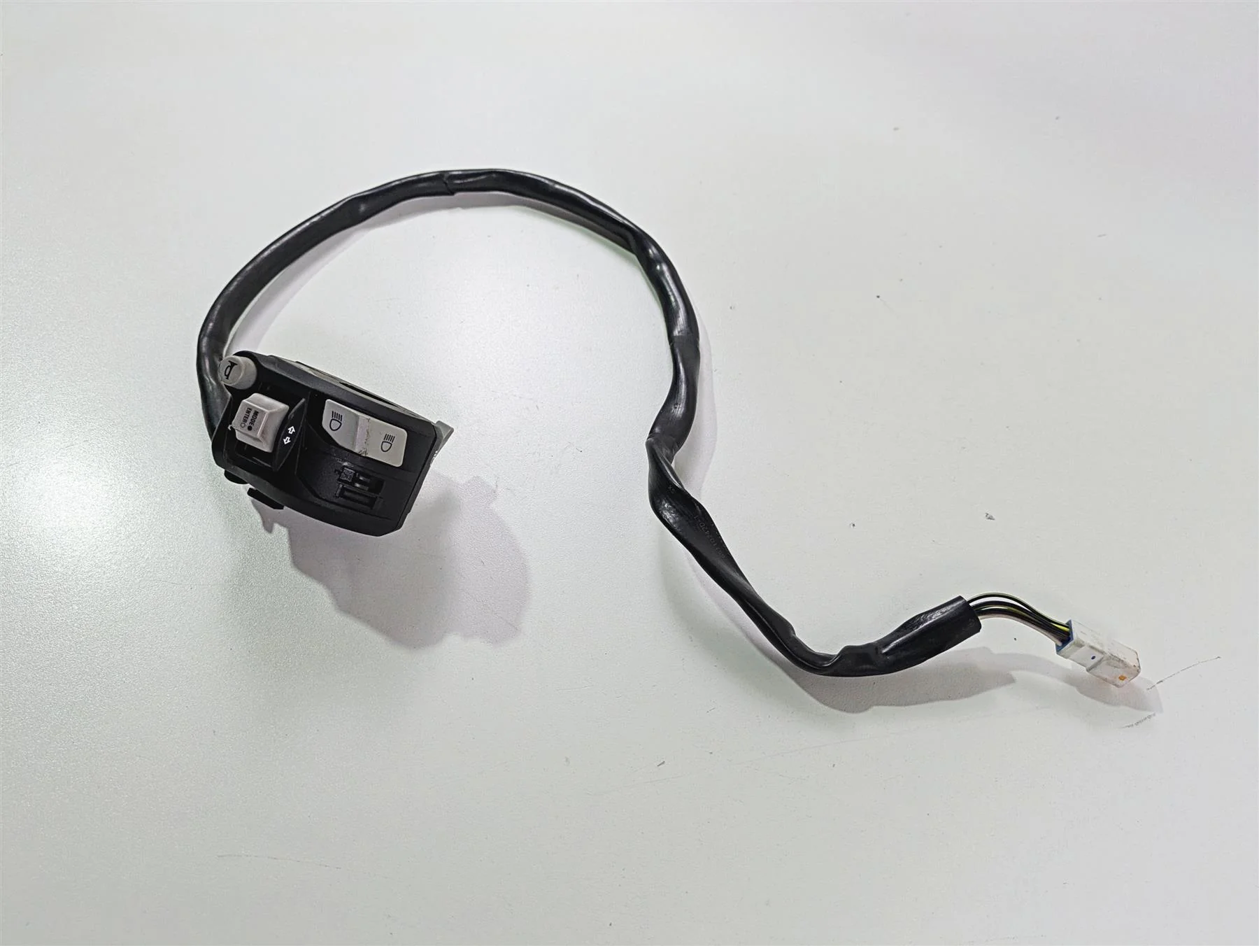2022 Ducati Streetfighter V2 Left Hand Control Switch Light 65110242D - Image 4