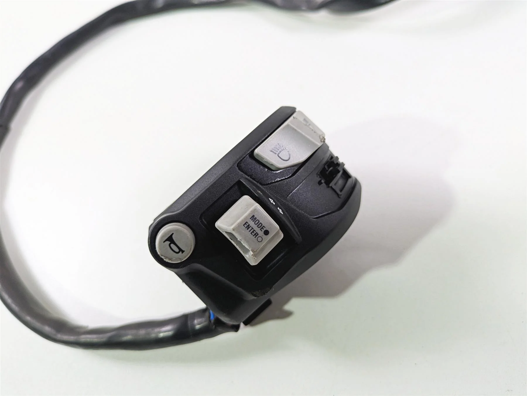 2022 Ducati Streetfighter V2 Left Hand Control Switch Light 65110242D - Image 6